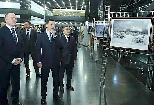 Фотовыставку «Первозданная Россия. Южный Урал» в Астане открыл Борис Дубровский