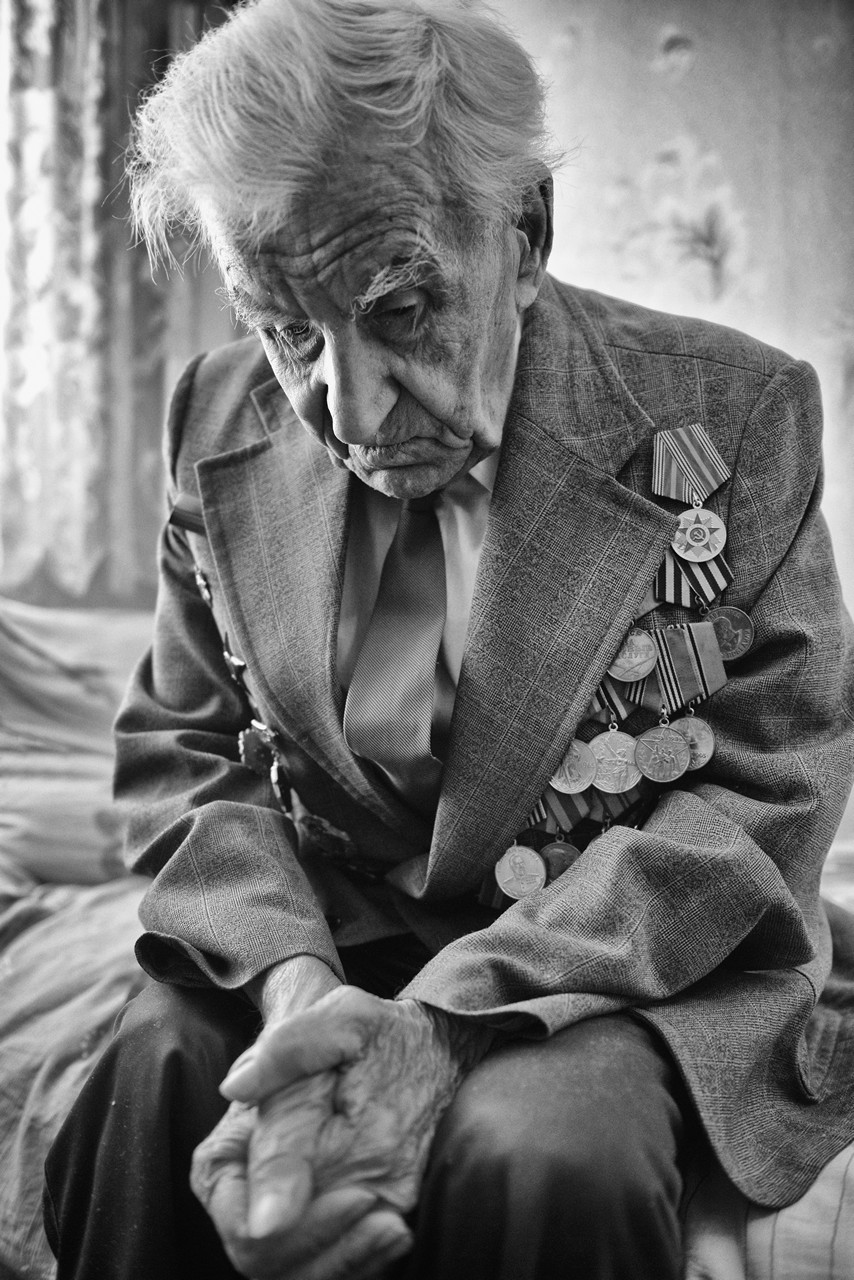 Анатолий Шулепов. Серия «Август 1941 г.». 3 место, 31 балл (серия)
