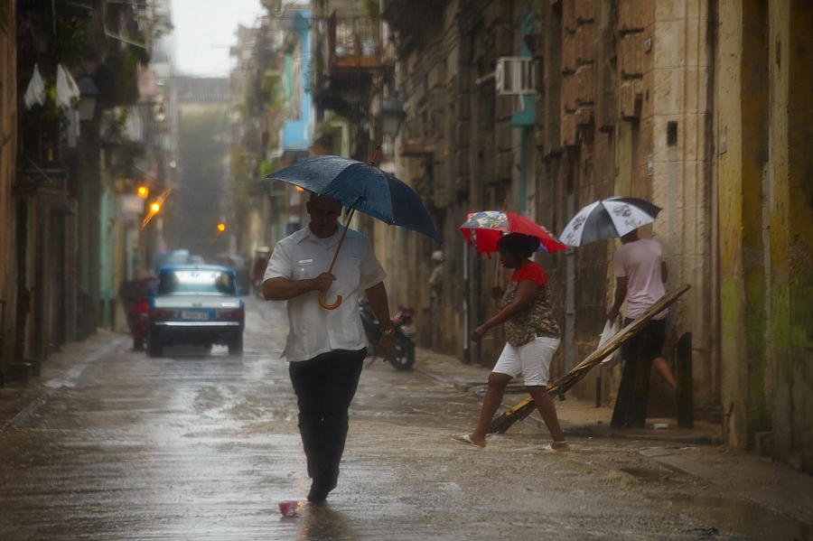 В Гаване идут дожди
