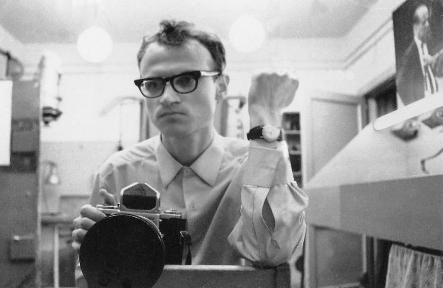 1966. Атопортрет в фотолаборатории ЧГПИ.